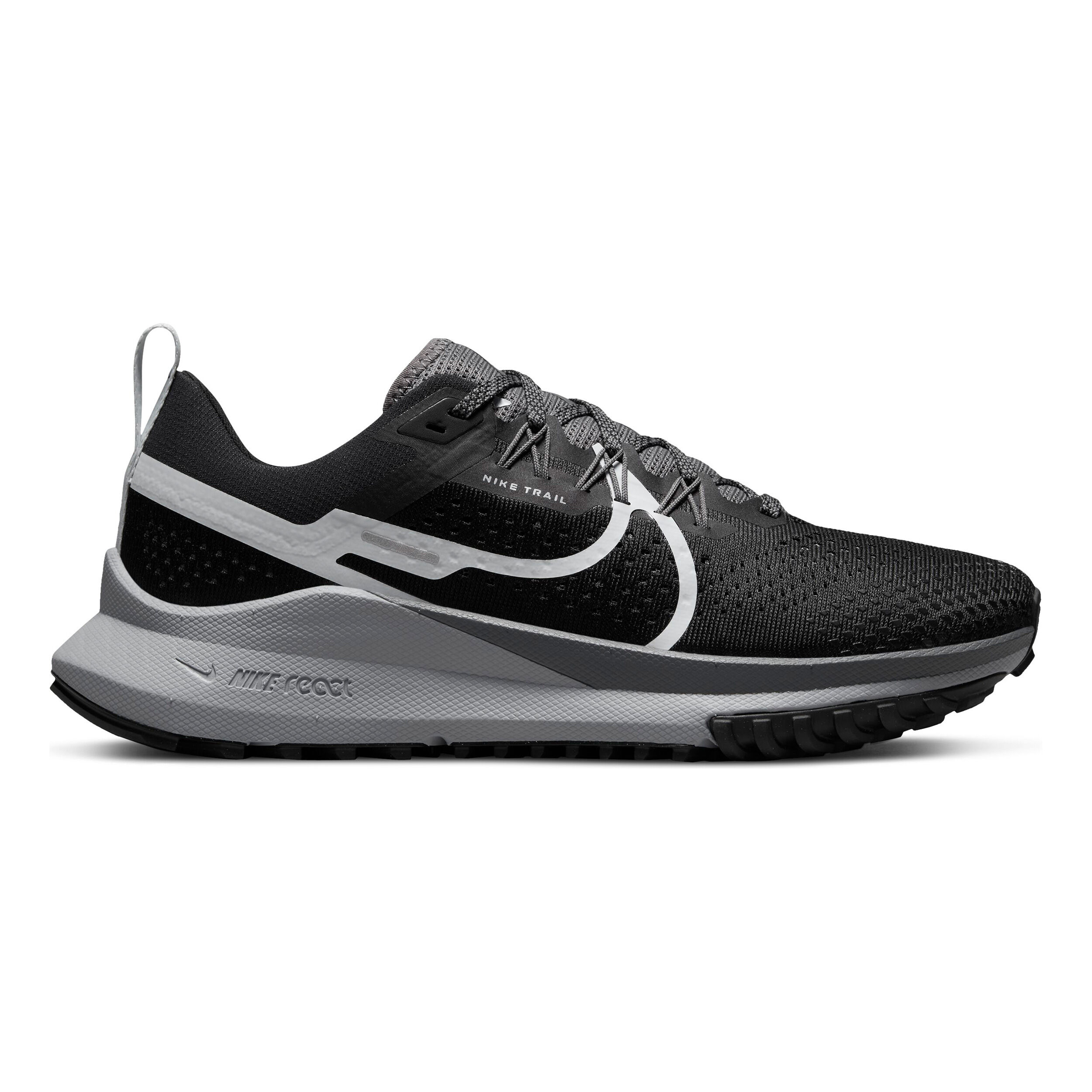 Buy nike deals online